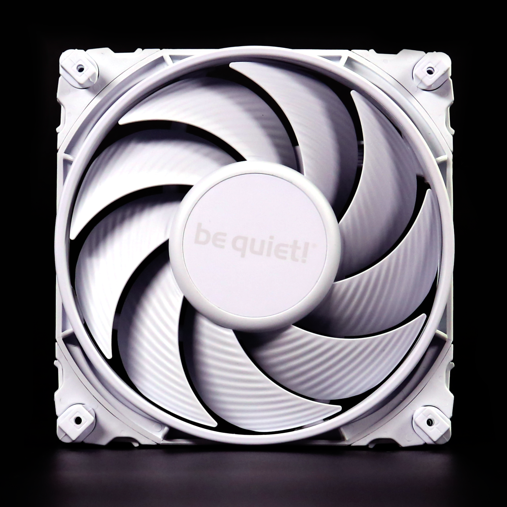 be quiet! Silent Wings 4 120mm PWM high-speed White