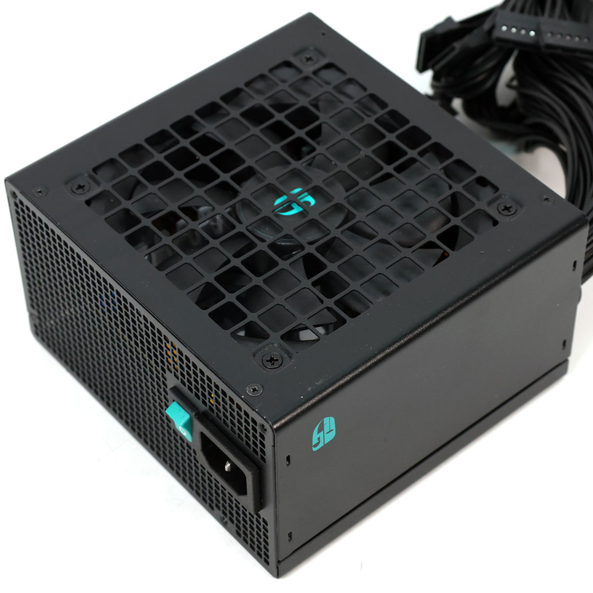 Gamer Storm PF650X